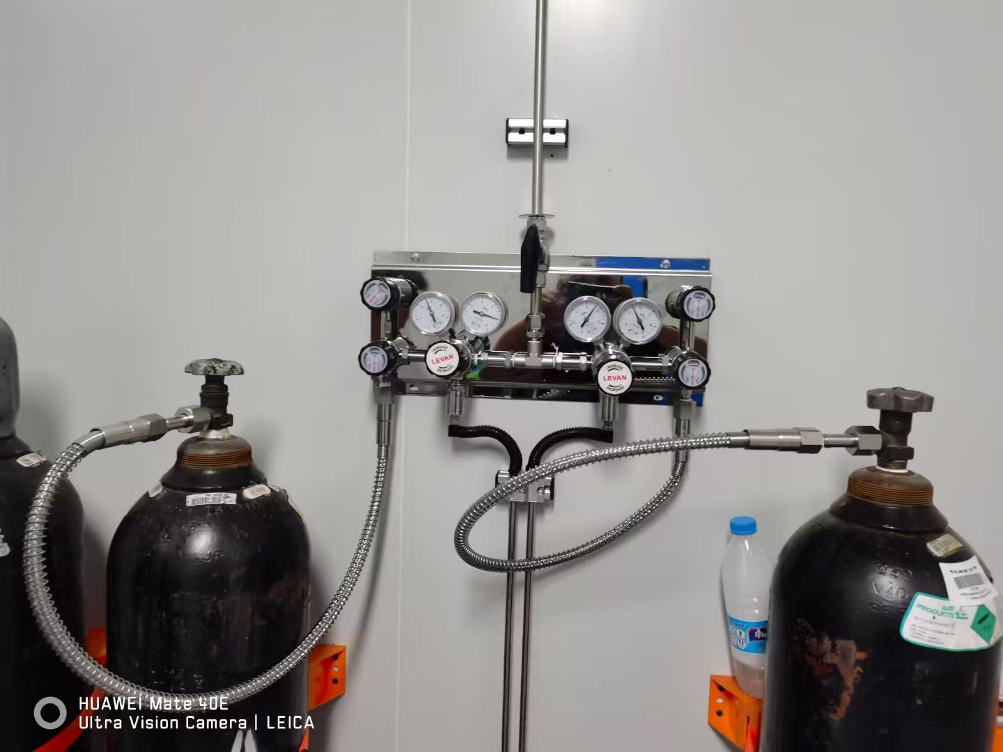 ����Ӣ;��ҽ�ƿƼ����޹�˾�ྻ�ܵ���װ����